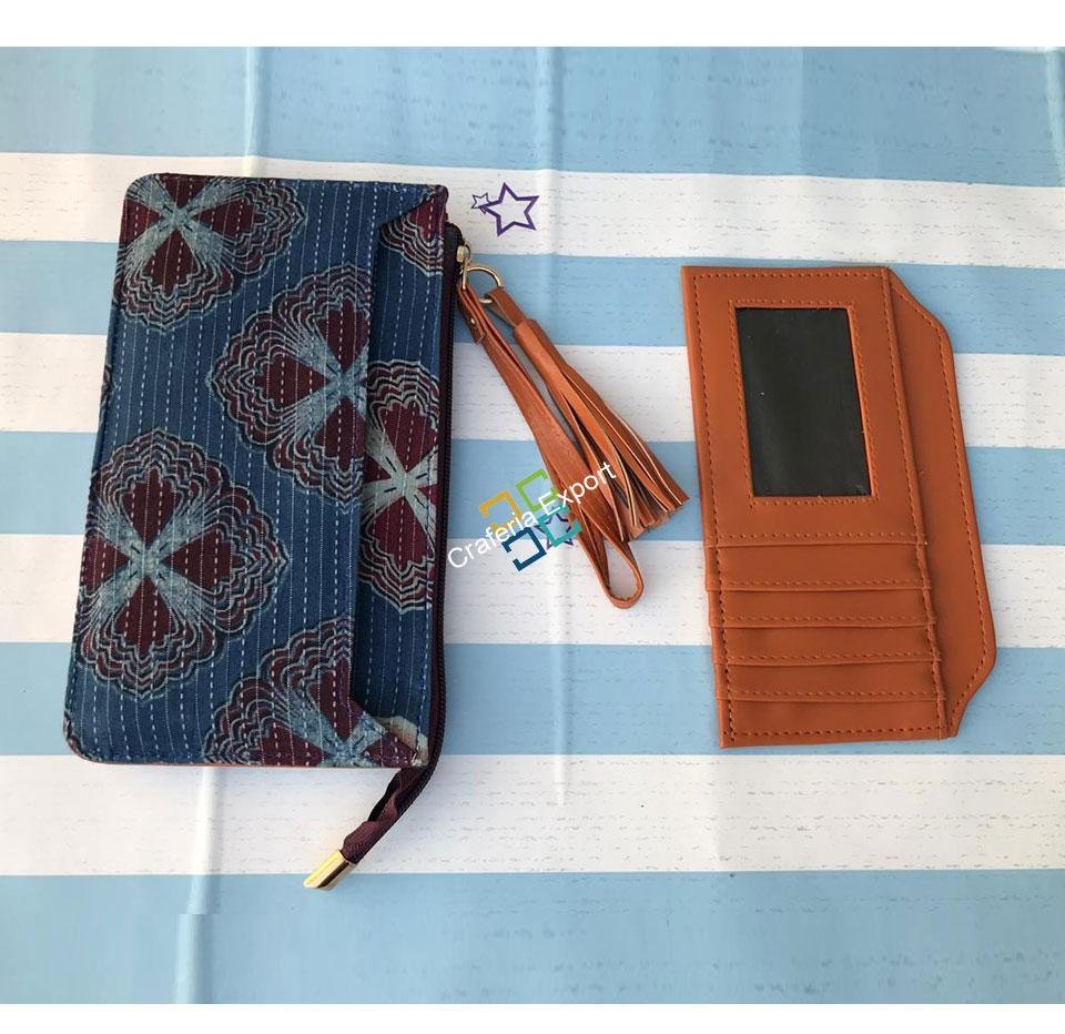 Removable Card Slots Wristlet Wallet For Girls / Women - Image 2