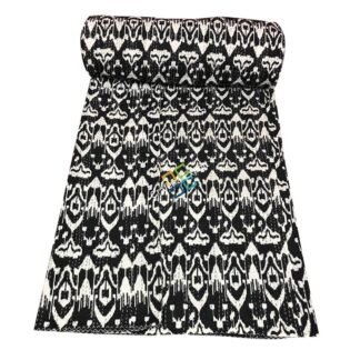 Traditional handblock texture print black & white comforter kantha quilts / duvet for double bed
