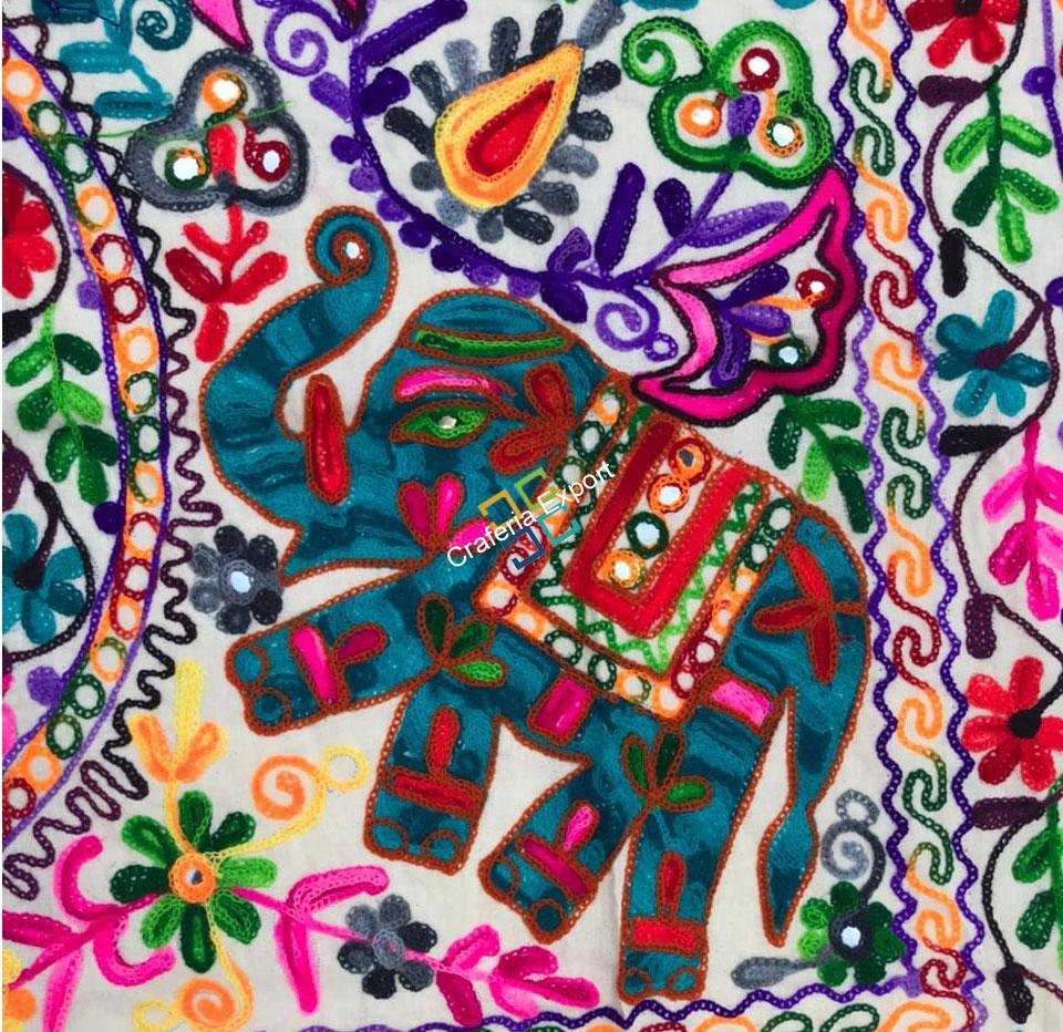 Jaipuri printed handemade embroidery table runner for homedecor -Green - Image 3