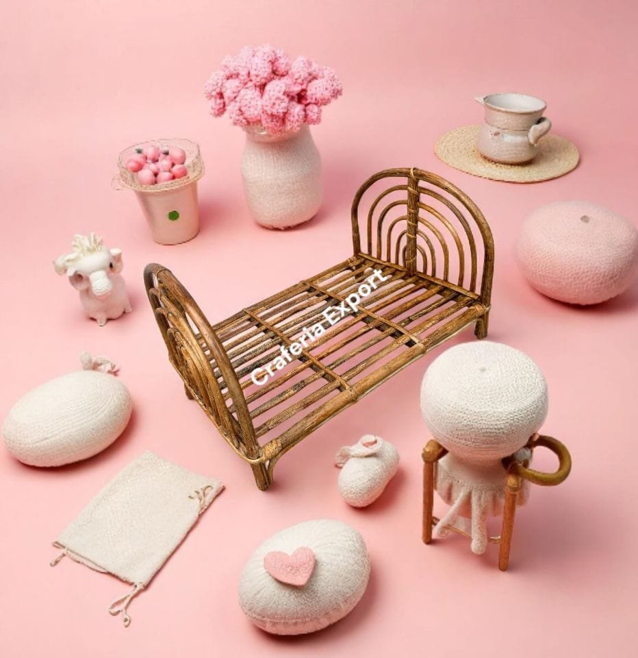 Bamboo Cane Newborns Bed / Basket / Infant Girl Photography Props / Posing basket for Photography / Cane Cradle Bed - Image 3